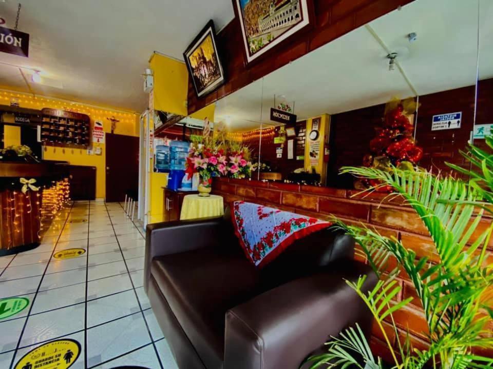 Hotel Jimmy Latacunga 라타쿵가 외부 사진